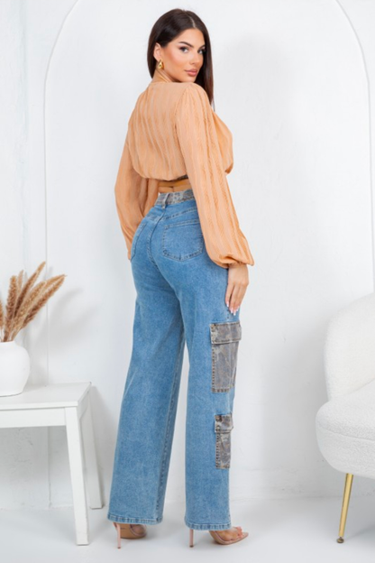 Pantalón Jean con Detalles Animal Print